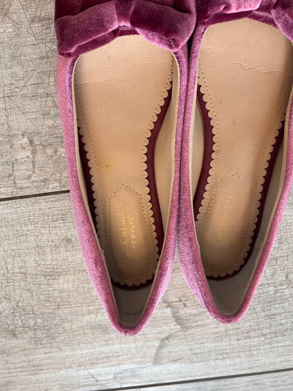 Isaac Mizrahi velvet bow flats (36.5) - Picture 4 of 6